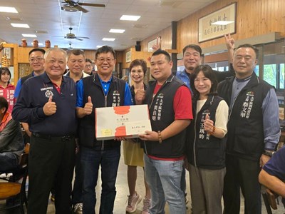 聖和里里工作會報暨鄰長會議戶政業務法令宣導大合照