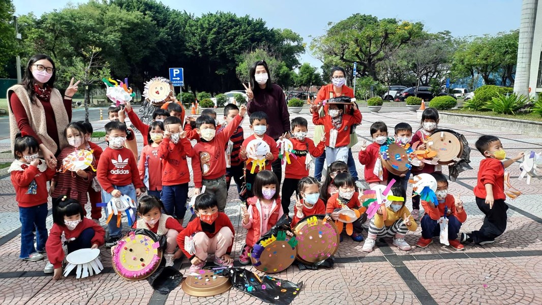 臺中市中華非營利幼兒園-小朋友祥獅獻瑞7